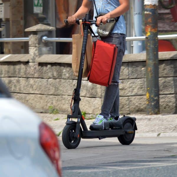 uskoro nova pravila za elektricne romobile u bih predvidjene i visoke novcane kazne