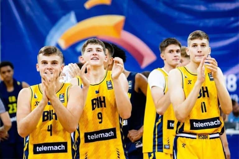 u 18 muska kosarkaska reprezentacija bih savladala veliku britaniju i ostala u utrci za 9 mjesto na eurobasketu b divizije