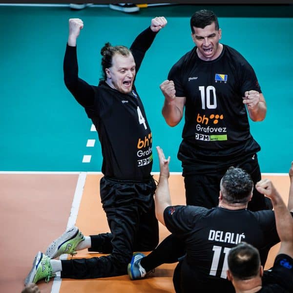 Na Svjetskom prvenstvu u sjedećoj odbojci reprezentacija BiH u 3. kolu pobijedila je Poljsku rezultatom 3:0