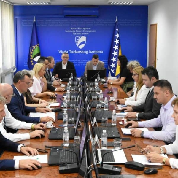 Višemilionska sredstva za vodoprivredne projekte u gradovima i općinama TK