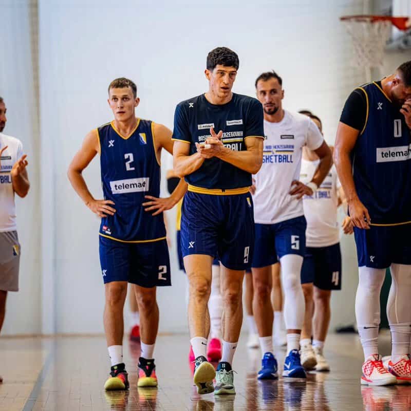 kosarkasi bih veceras u tuzlanskom mejdanu docekuju selekciju italije u duelu kvalifikacija za sp