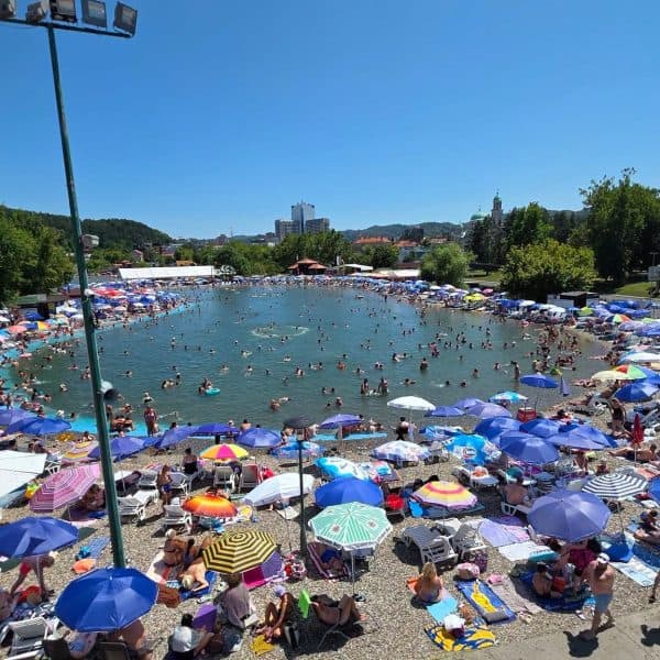Sunčano i vruće jutro u zemlji: Temperature idu do 38 stepeni