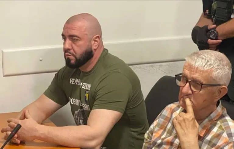 nakon vise od trinaest godina obracun u vcentru tuzle dobio epilog damir mehic bibi osudjena na 16 i po goduna zatvora za ubistvo emira dzinica