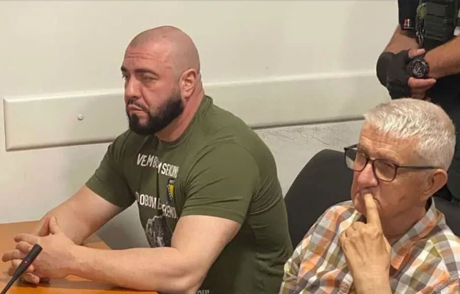 nakon vise od trinaest godina obracun u vcentru tuzle dobio epilog damir mehic bibi osudjena na 16 i po goduna zatvora za ubistvo emira dzinica