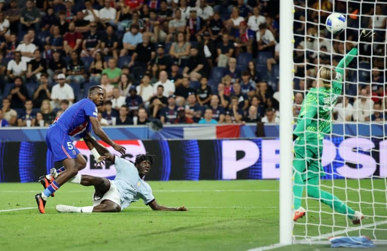 PSG je osvojio UEFA Superkup nakon pobjede u Salzburgu protiv Aston Ville sa 2:1