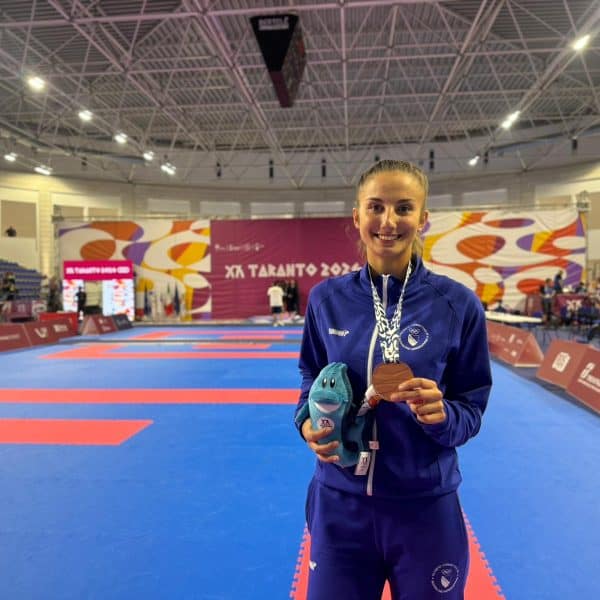 Tuizlanska karatistkinja Amina Fejzic osvojila je bronzu za BiH na Mediteranskim igrama u tarantu