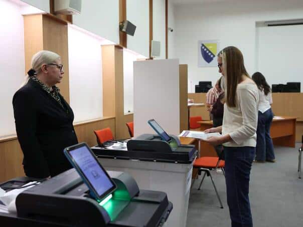 CIK će danas u svim općinama i gradovima organizovati testne izbore uz primjenu novih tehnologija