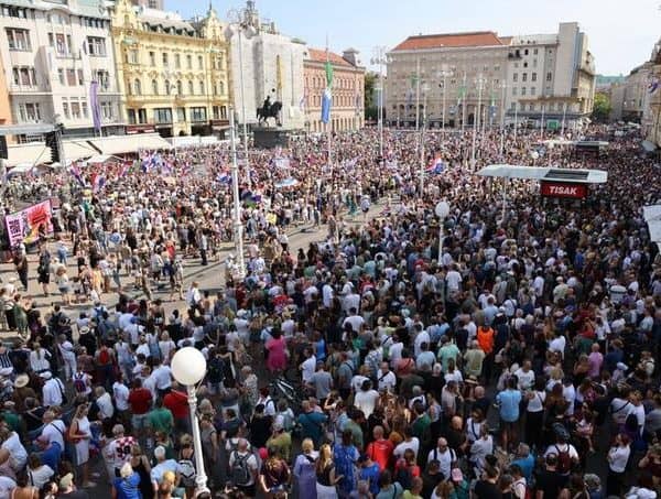 Masovni skup 'Hodaj za Liku' u Zagrebu