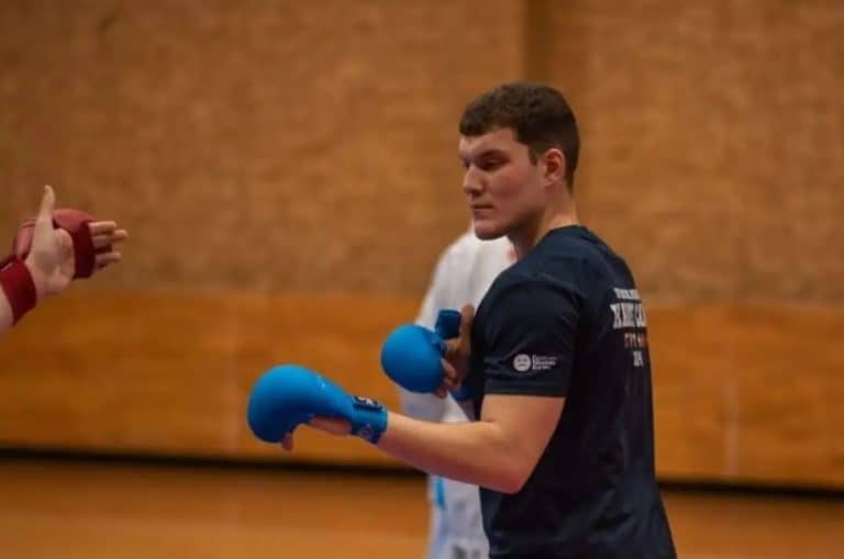 toni pipal student univerziteta u tuzli koji brani boje bih na evropskom univerzitetskom prvenstvu u tirani osvojio je peto mjesto u karateu
