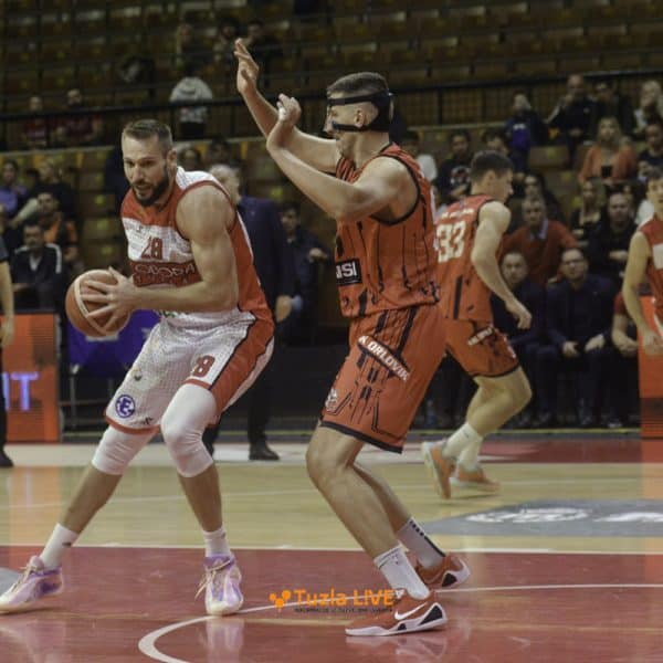 Kosarkasi OKK Slobode na startu novog prvenstva porazeni su u Mejdanu od Orlovika rezultatom 81-84