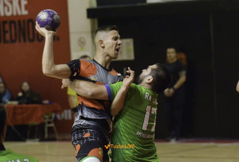 Pobjeda rukometaša Slobode protiv Sane 7 iz Sanskog Mosta od 43-31
