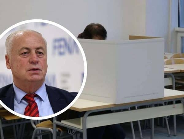 Član CIK-a Suad Arnautovic predlaže da se pravo glasa na izborima da već sa 16 godina
