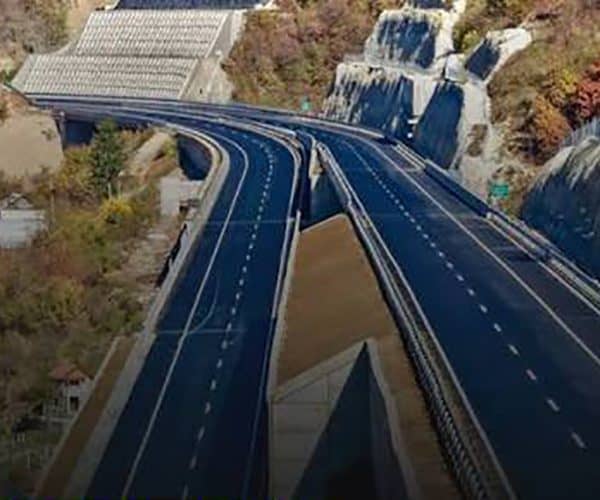Presječena vrpca, a autoput zatvoren: Građani mogu samo gledati nove kilometre