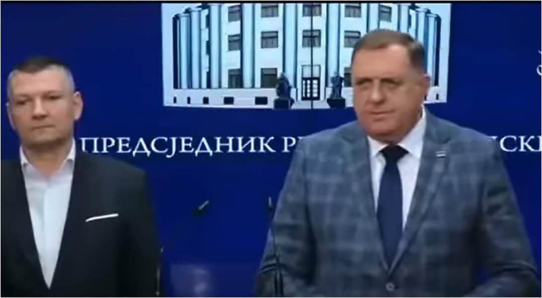 Dodikov seljakluk tokom konferencije za novinare u Banjoj Luci kada se krkanski ponio spram novinara BHT Šuška