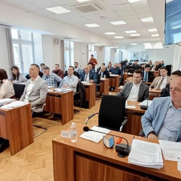 vijecnici sutra na sjednici gv tuzla odlucuju o rebalansu budzeta